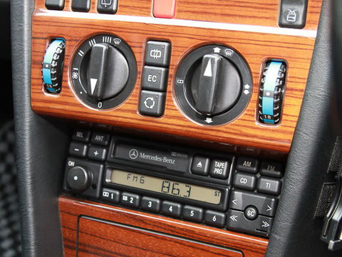 w124センターコンソール